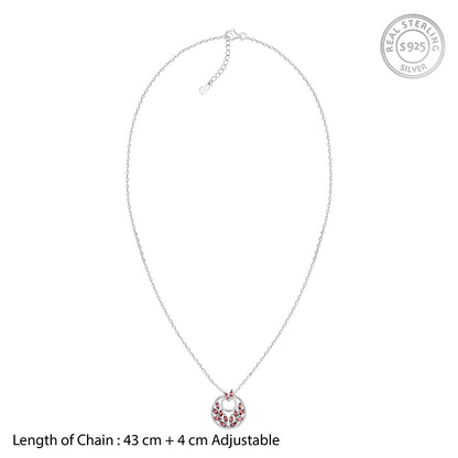 Silver Pretty Leaf Pendant With Link Chain