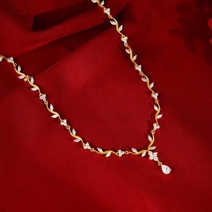 Golden Mabel Necklace