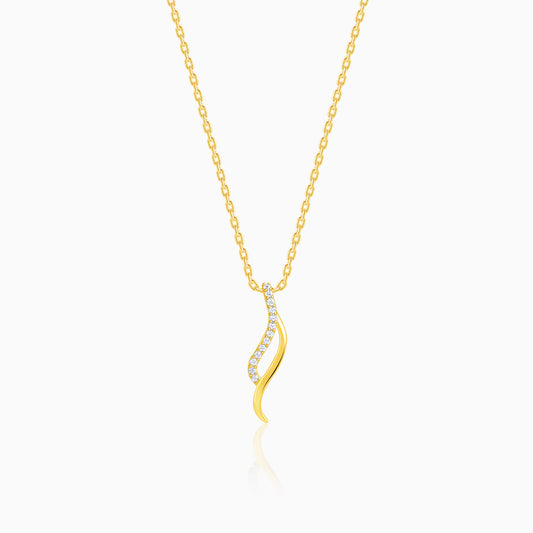 Golden Curvy Shine Pendant With Link Chain