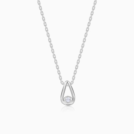 Silver Pretty Drop Pendant With Link Chain