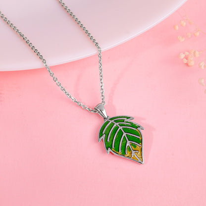 Silver Heavenly Leaf Pendant With Link Chain