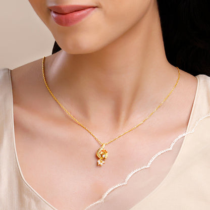 Golden Ambika Pendant With Link Chain
