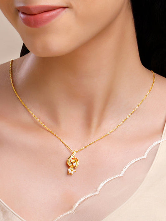 Golden Ambika Pendant With Link Chain