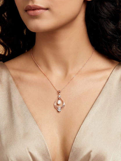 Rose Gold Princess Pearl Pendant With Link Chain