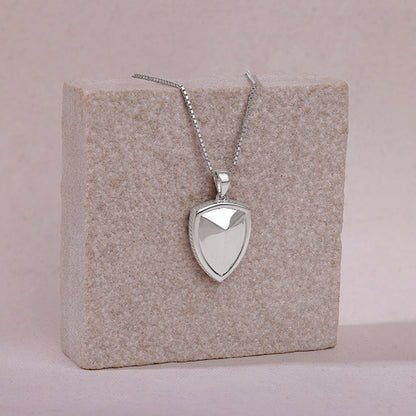 Silver Knight’s Valor Pendant With Box Chain For Him