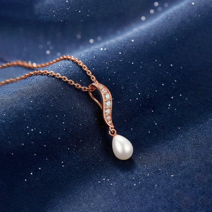 Rose Gold Unforgettable Pendant With Link Chain