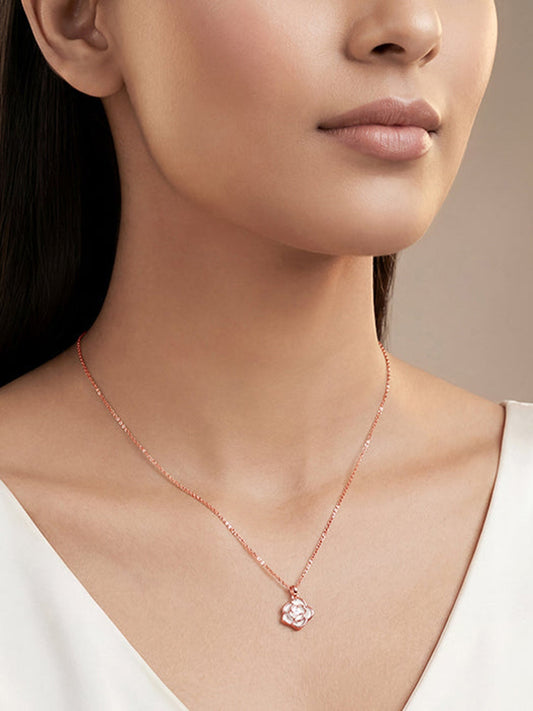 Rose Gold Roselina Pendant With Link Chain