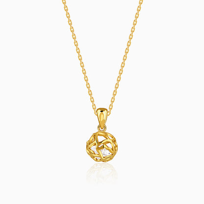 Golden Dreamy Shine Pendant With Link Chain
