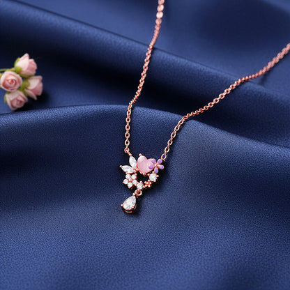 Rose Gold Blushing Blooms Necklace