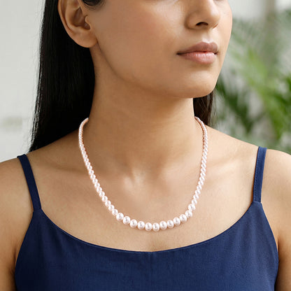 Silver Exquisite Pearl Necklace