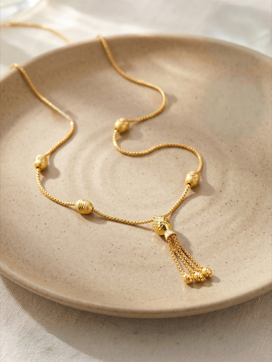 Kriti Sanon Golden Havana Necklace
