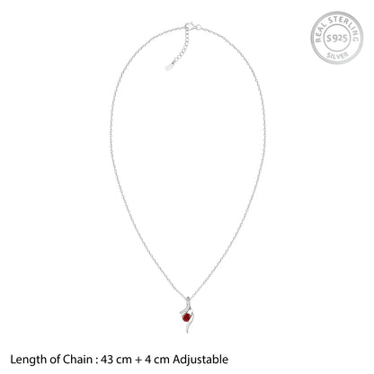 Silver Eesha Pendant With Link Chain