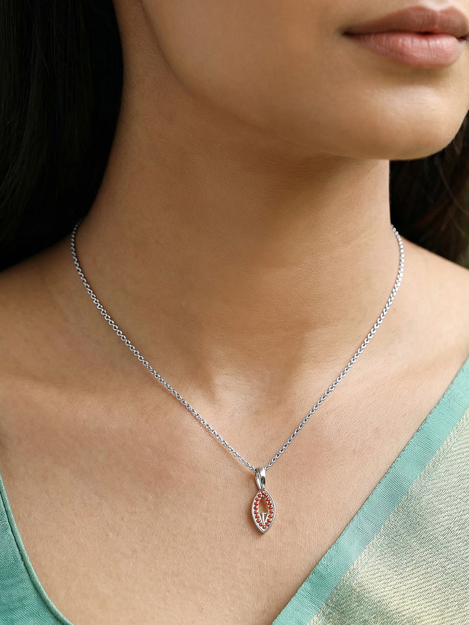 Silver Anahita Pendant With Link Chain