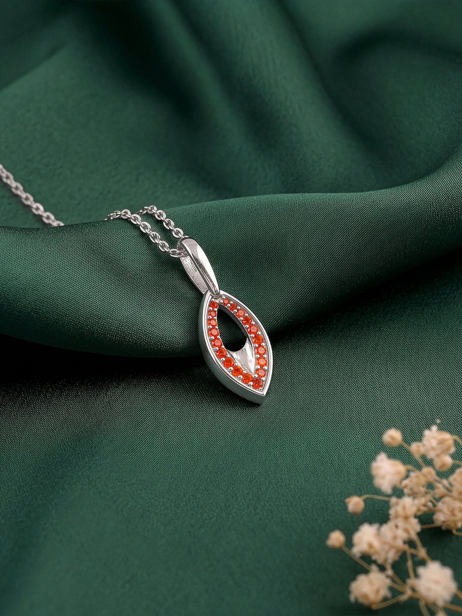 Silver Anahita Pendant With Link Chain