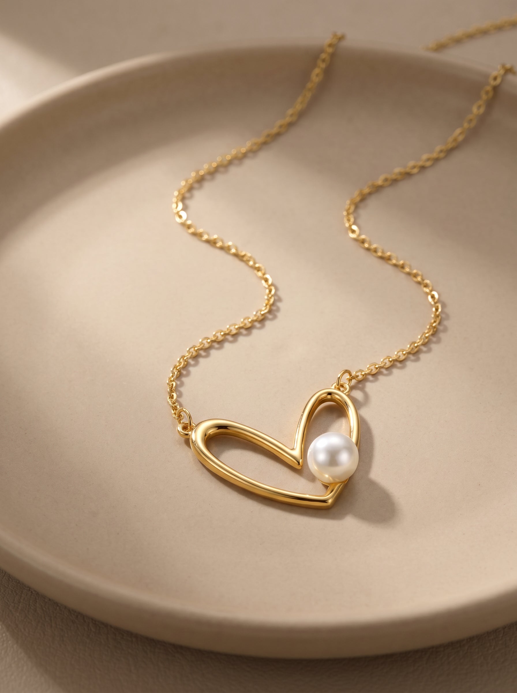 Kriti Sanon Golden Saranghae Necklace