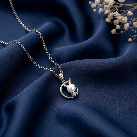 Silver Sharon Pearl Pendant With Link Chain