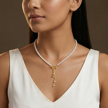 Golden Mila Pearl Necklace