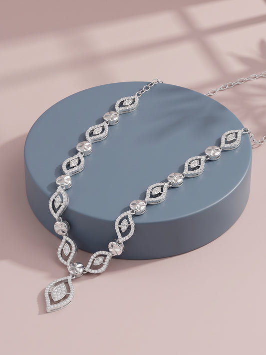 Silver Cristelle Necklace