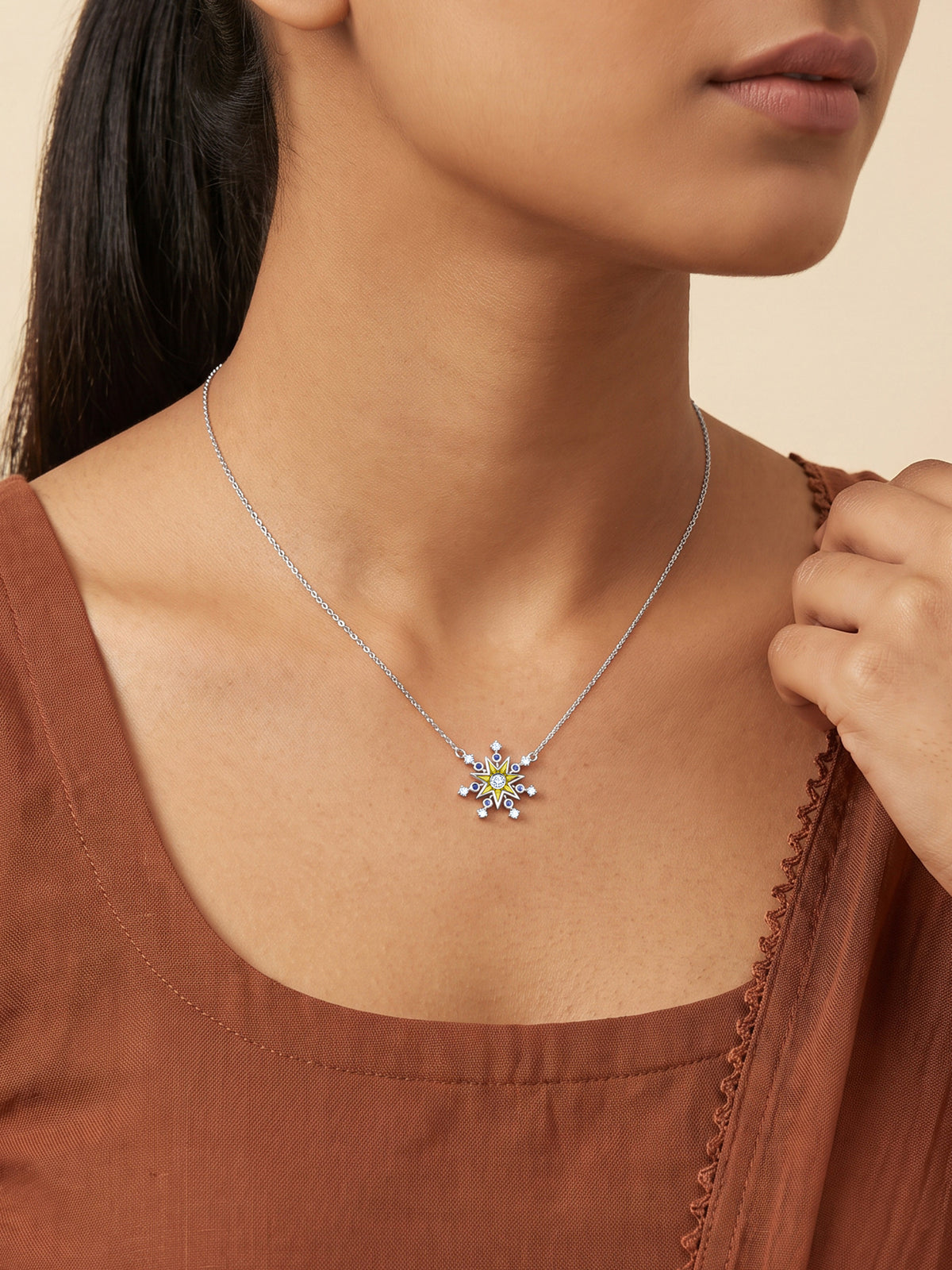 Silver Utsav Sparkle Necklace