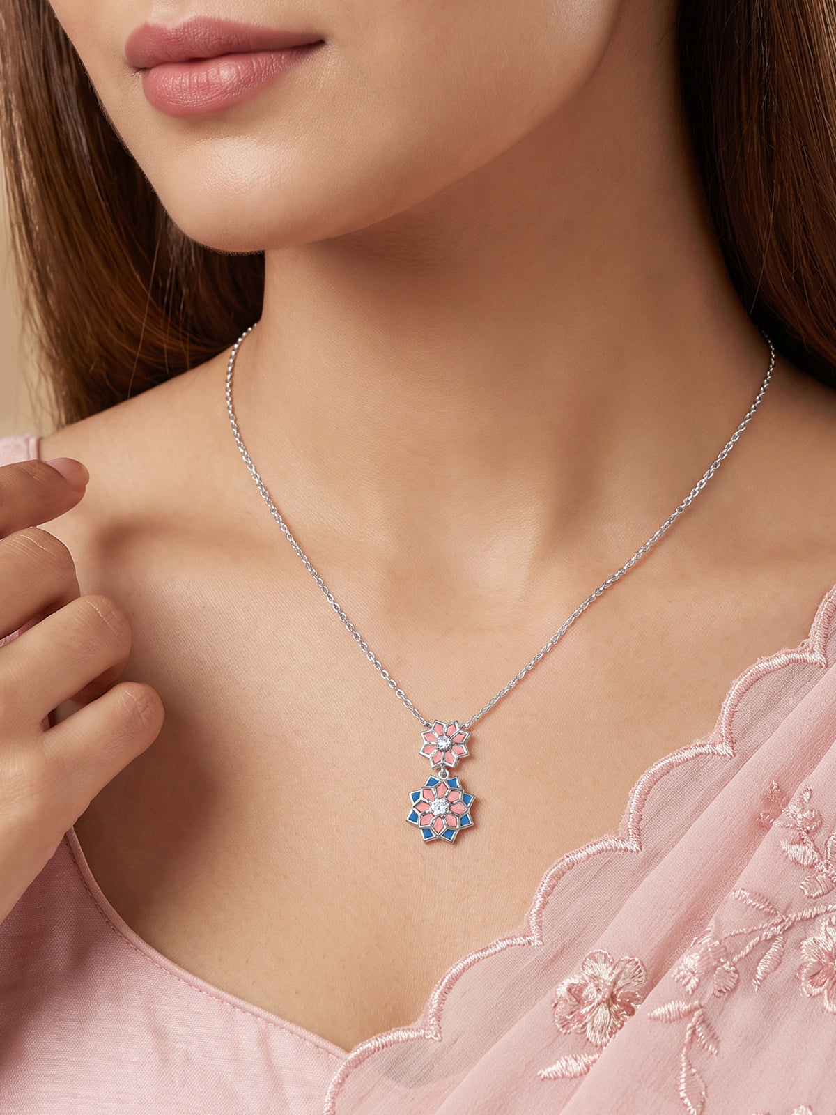 Silver Rangoli Glow Necklace