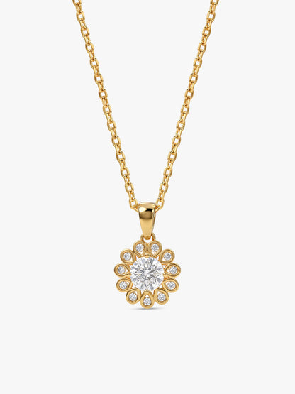 Golden Estrella Pendant With Link Chain