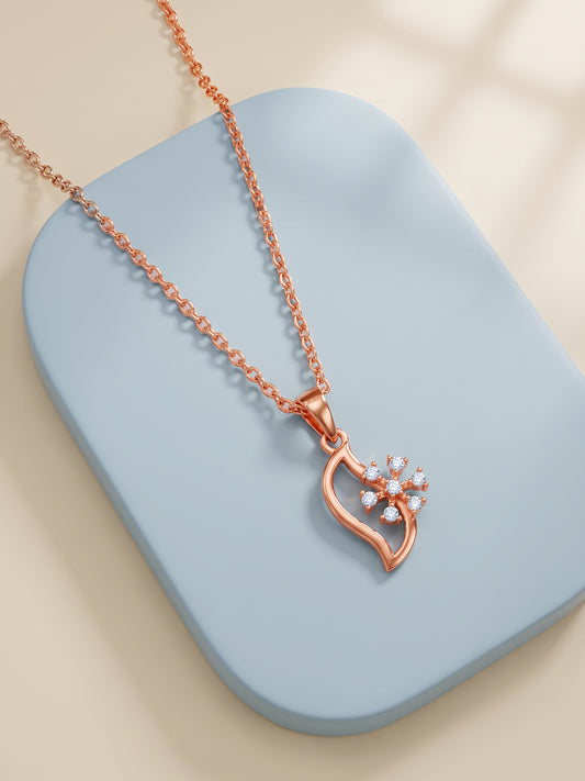 Rose Gold Snowflakes Pendant With Link Chain