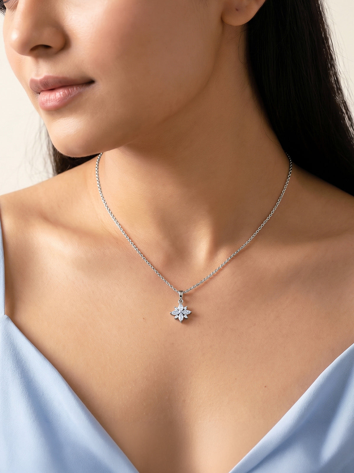 Silver Celeste Floral Pendant With Link Chain