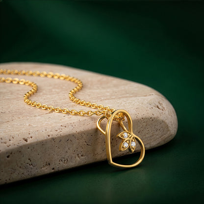 Golden Amabel Pendant With Link Chain