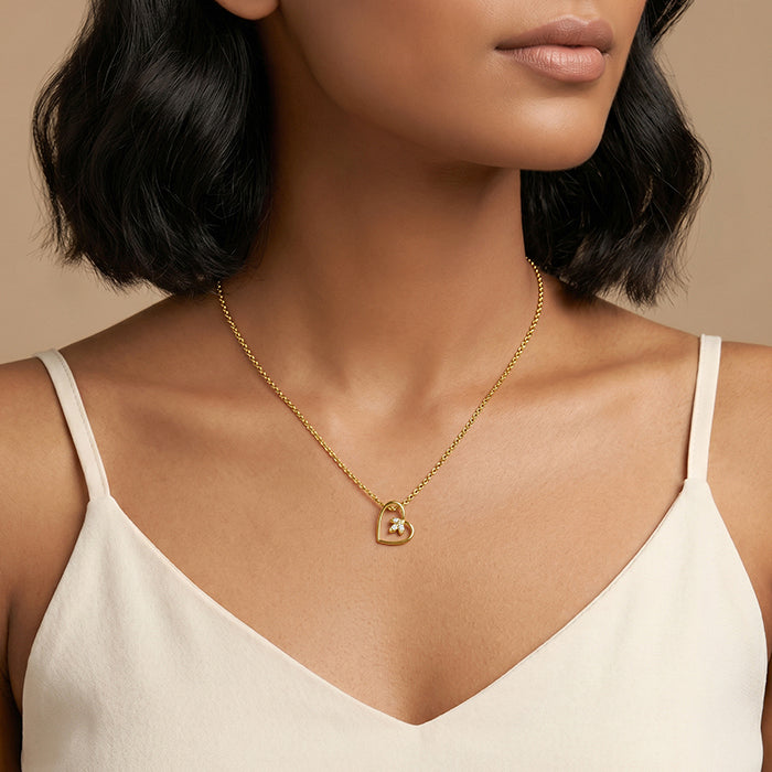 Golden Amabel Pendant With Link Chain