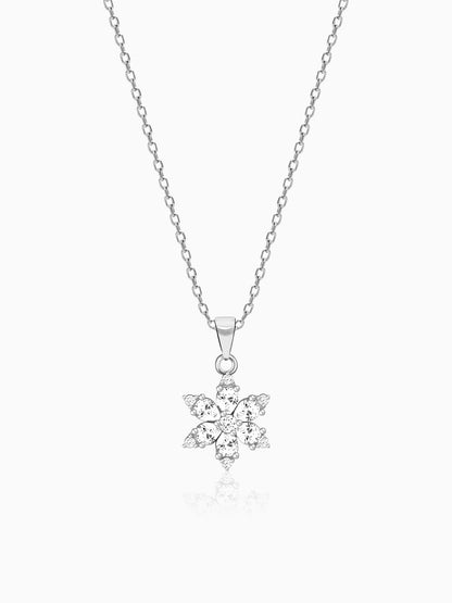 Silver Flowery Snowflake Pendant With Link Chain