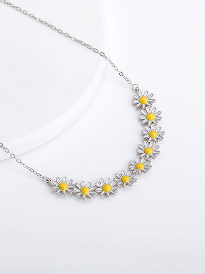Silver Like Daffodils Necklace