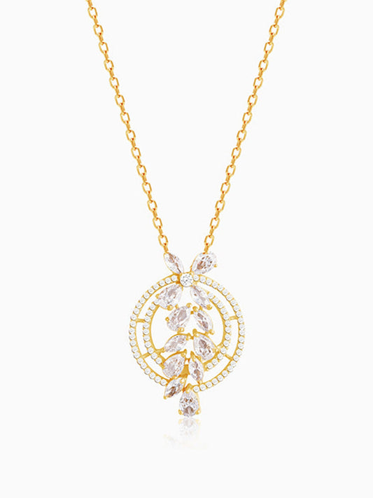 The White Periwinkle Pendant With Link Chain