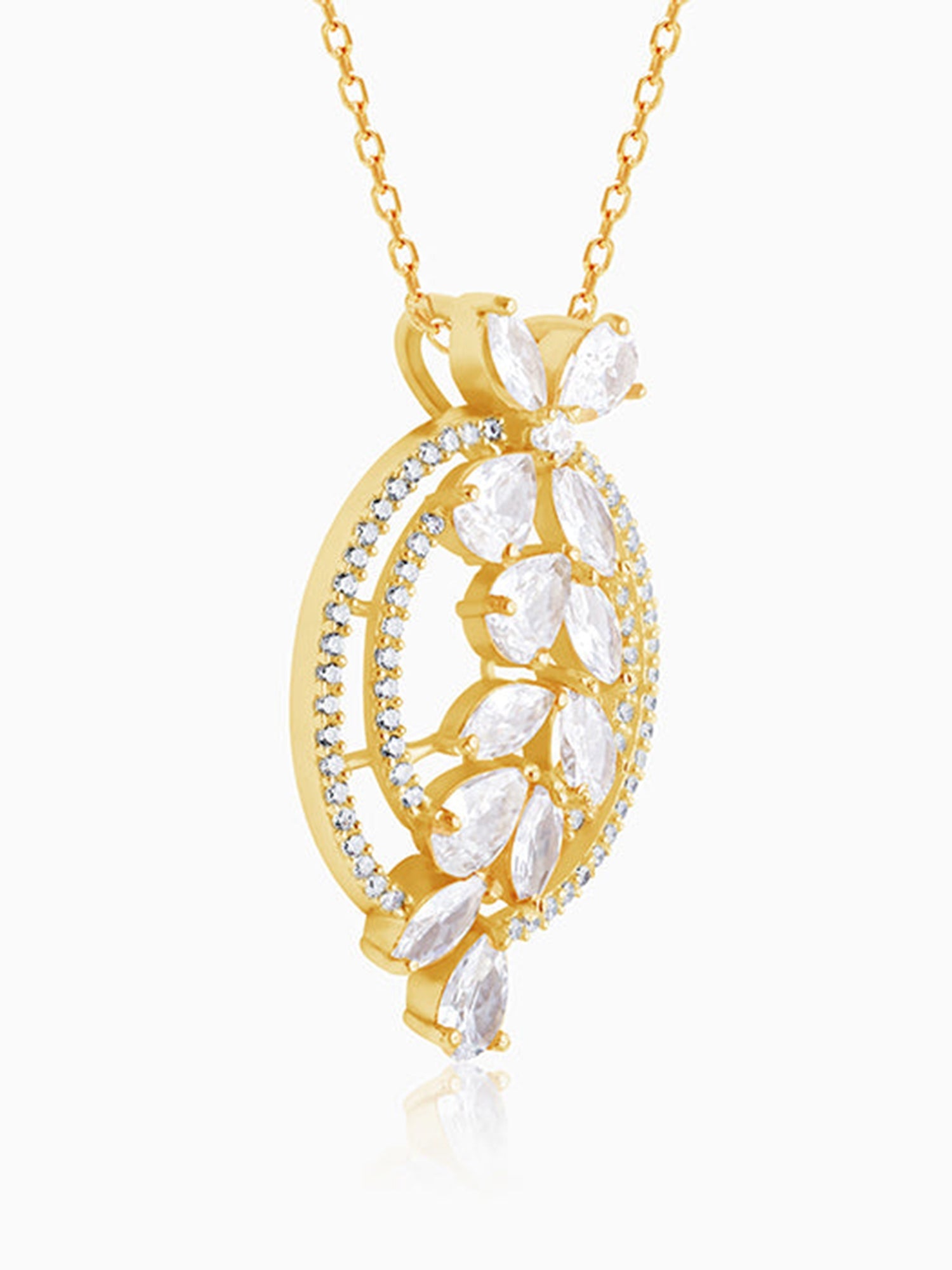 The White Periwinkle Pendant With Link Chain