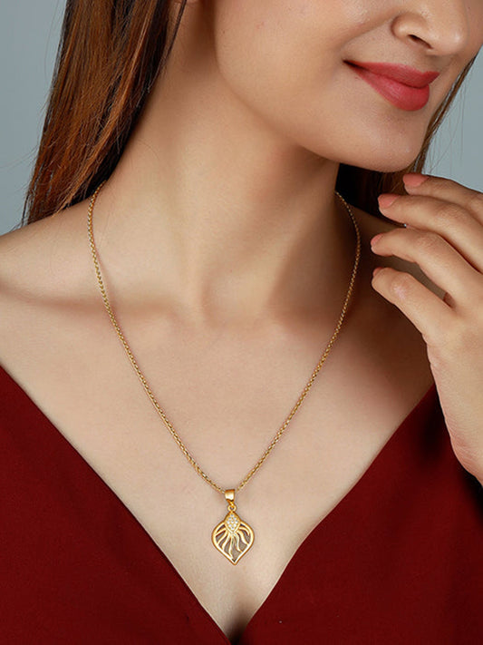 Golden Sun Leaf Pendant With Link Chain
