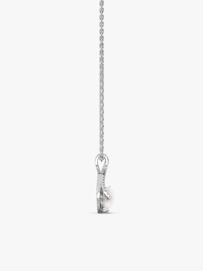 Kriti Sanon Silver Loop Pearl Pendant With Link Chain