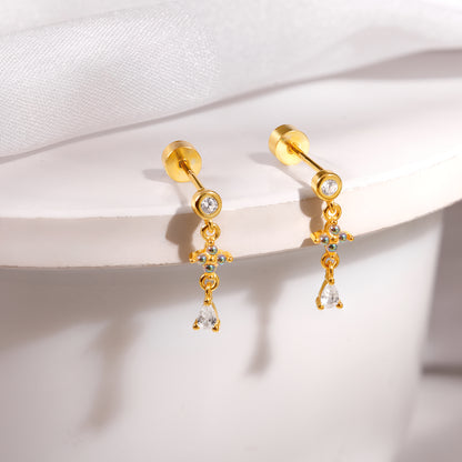 Golden Elina Ear Piercings