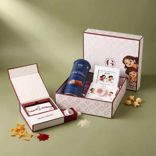 GIVA Quiet Affection Gift Box
