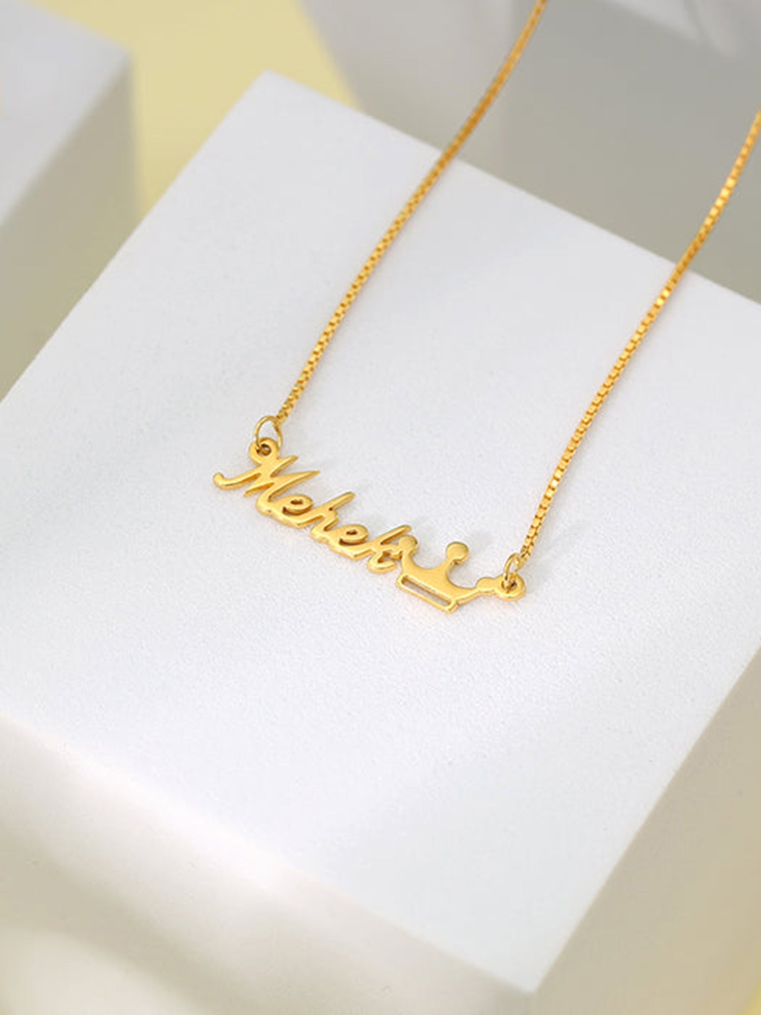 Golden Personalised Queen Necklace