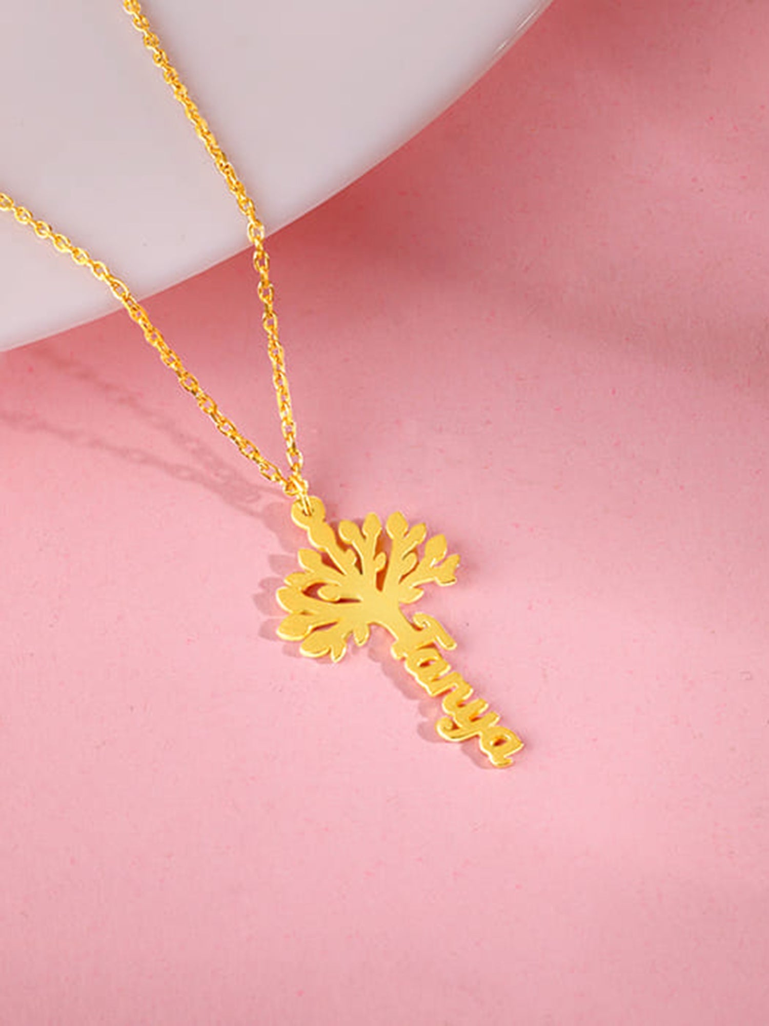 Golden Personalised Tree of Names Pendant with Link Chain