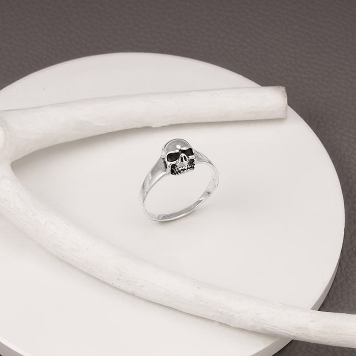 Buy Silver Rings for Men by Fabula Online | Ajio.com