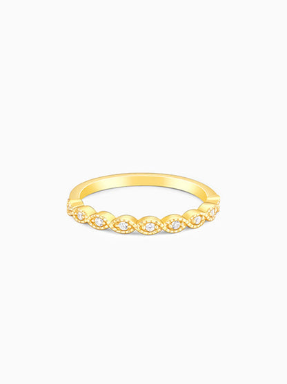 Golden Elegant Twist Ring
