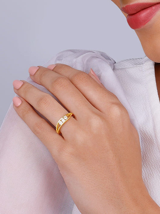Golden Wave Crest Ring