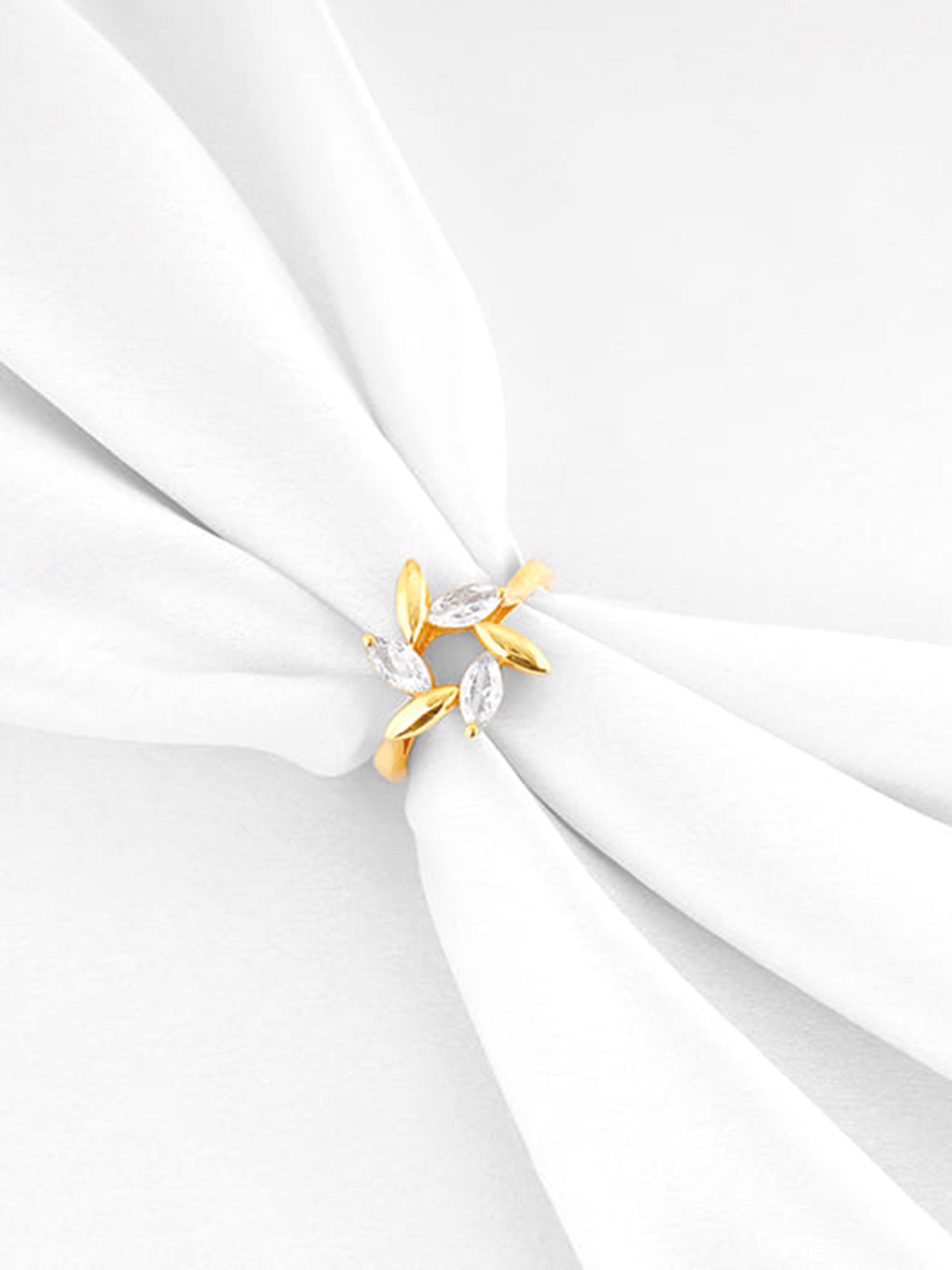 Golden Cirque Ring
