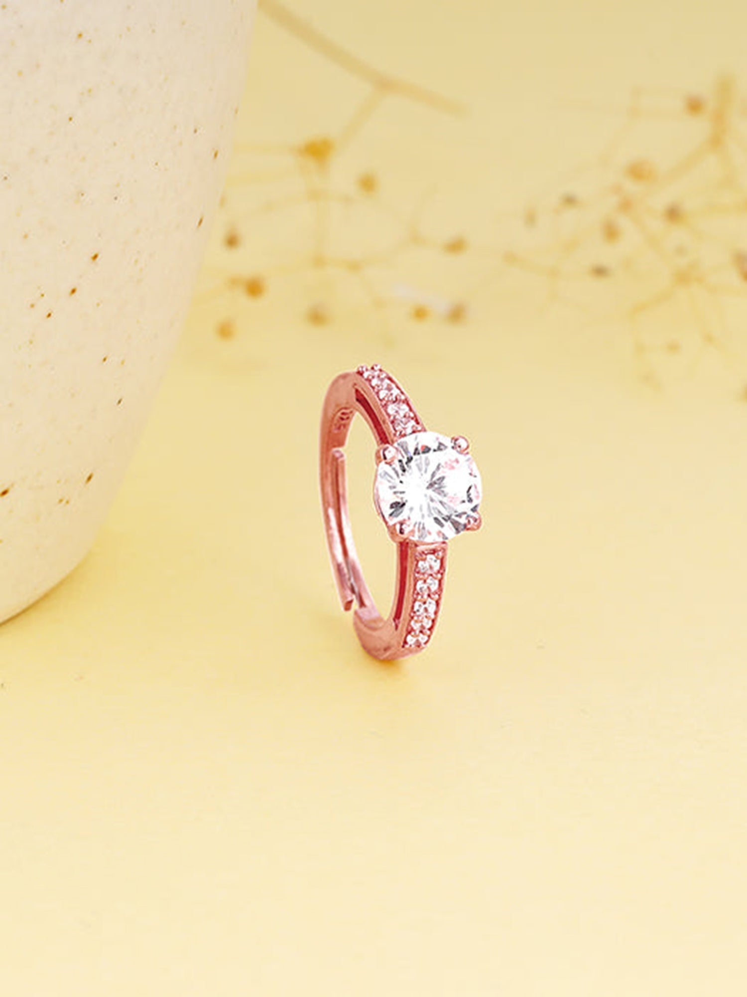 Rose Gold Classic Shimmering Ring