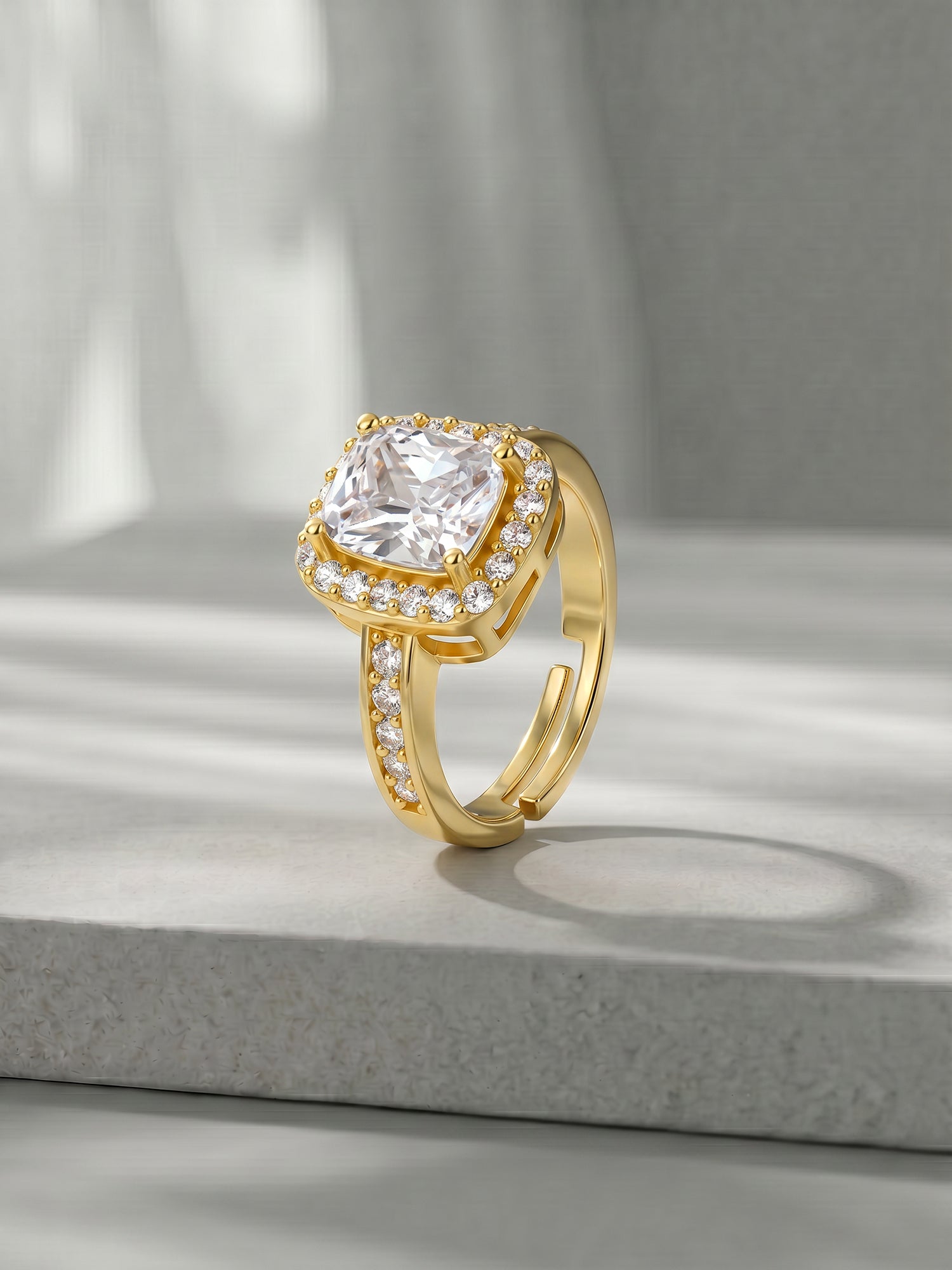 Golden Classic Solitaire Ring