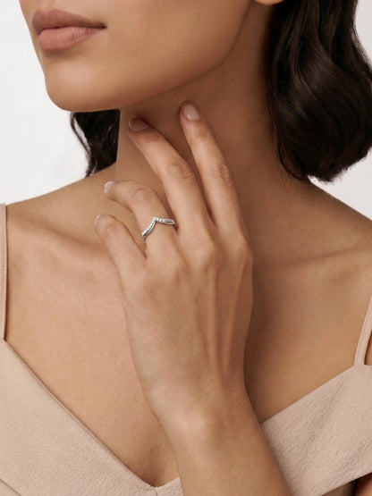 Silver Insignia Vanki Ring