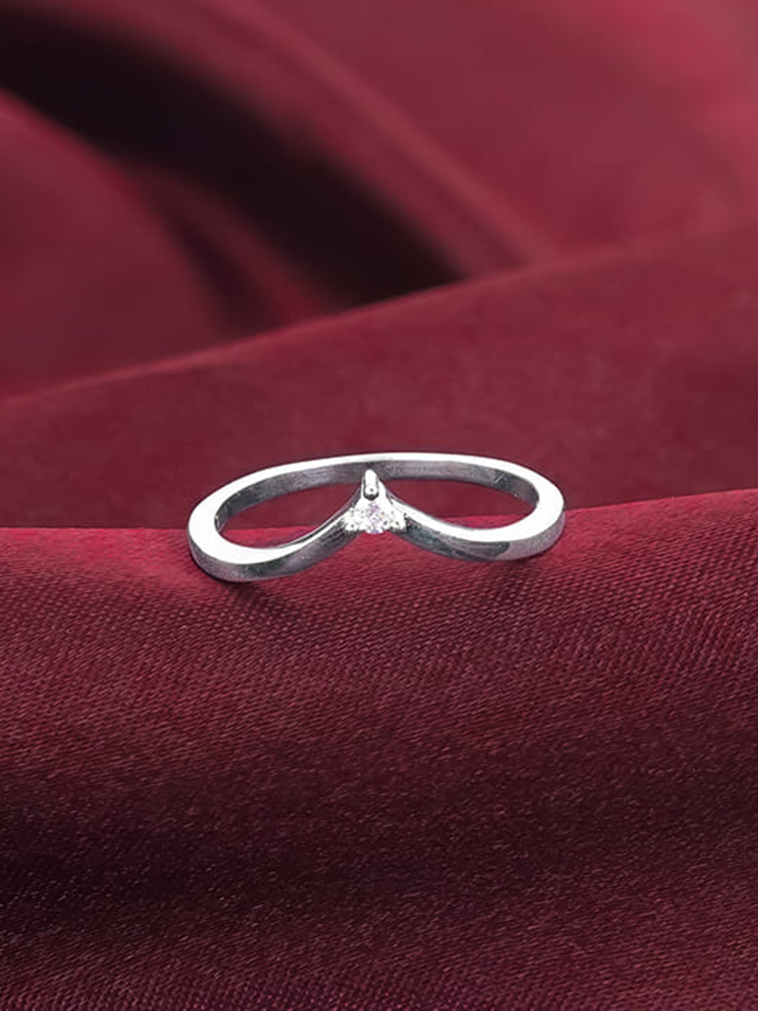 Silver Simple Vanki Ring