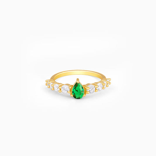 Golden Grandeur Ring