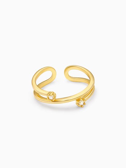 Golden Twist & Turn Zircon Ring