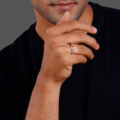 Silver Style Icon Set For Him